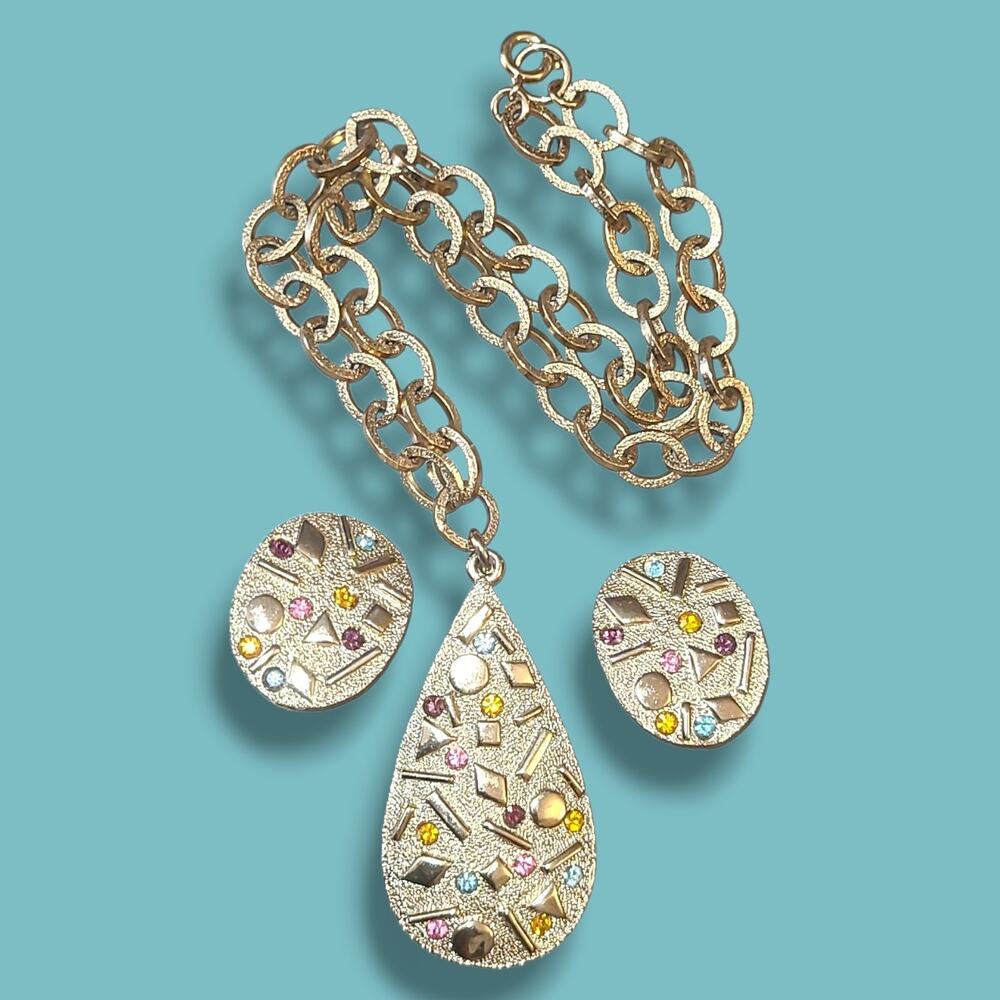 Vintage Sarah Coventry Sultana Rhinestone Earrings Teardrop Pendant Necklace Set